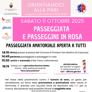 Passeggiata e passeggini in rosa