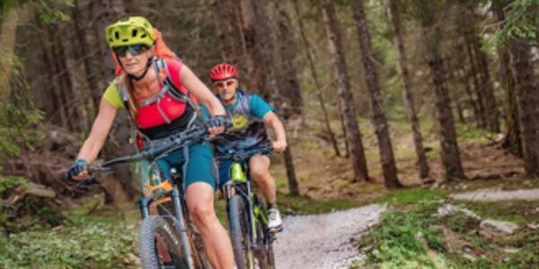 Pedalata in E-Bike a Medàn