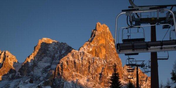 Passo Rolle: Apericena Wow in "Paradiso"