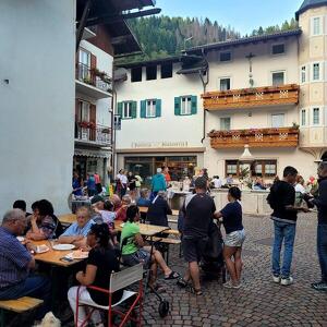 Aperitivo in Piazza