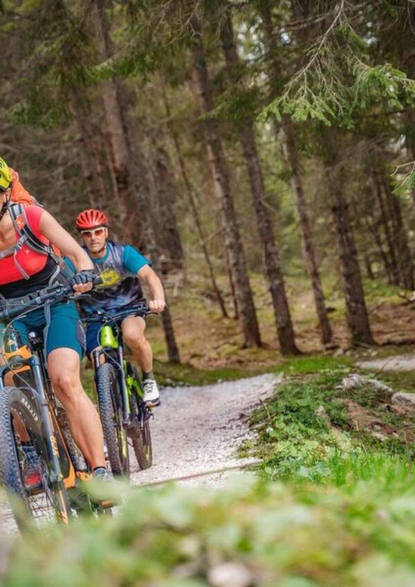 Escursione in E-MTB dei Suoni delle Dolomiti