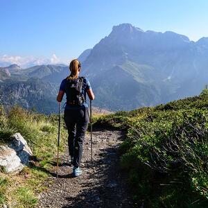 Passeggiata nella storia di uomini e rocce