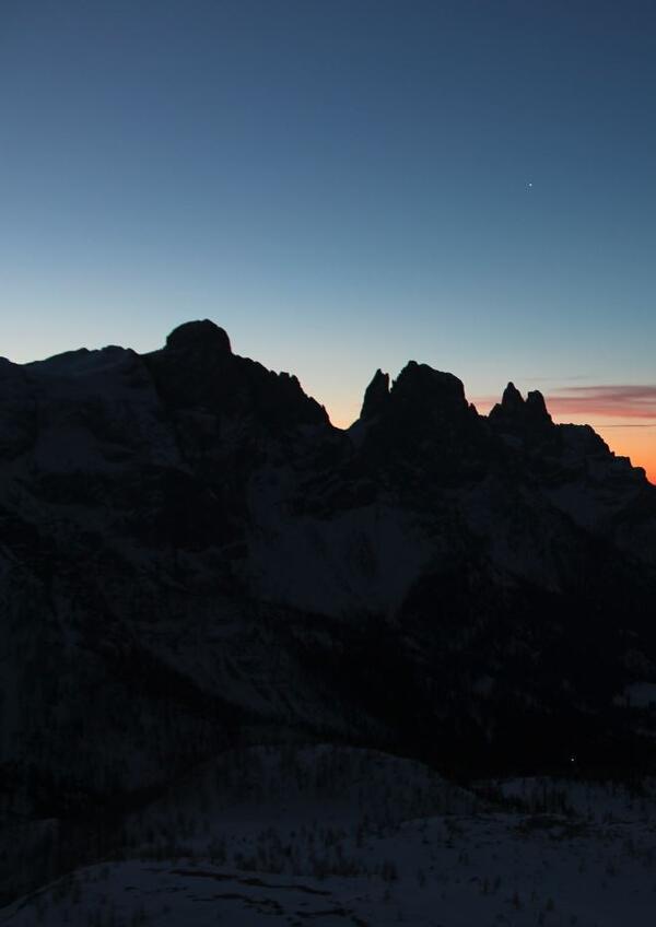 Apericena Wow in "Paradiso"